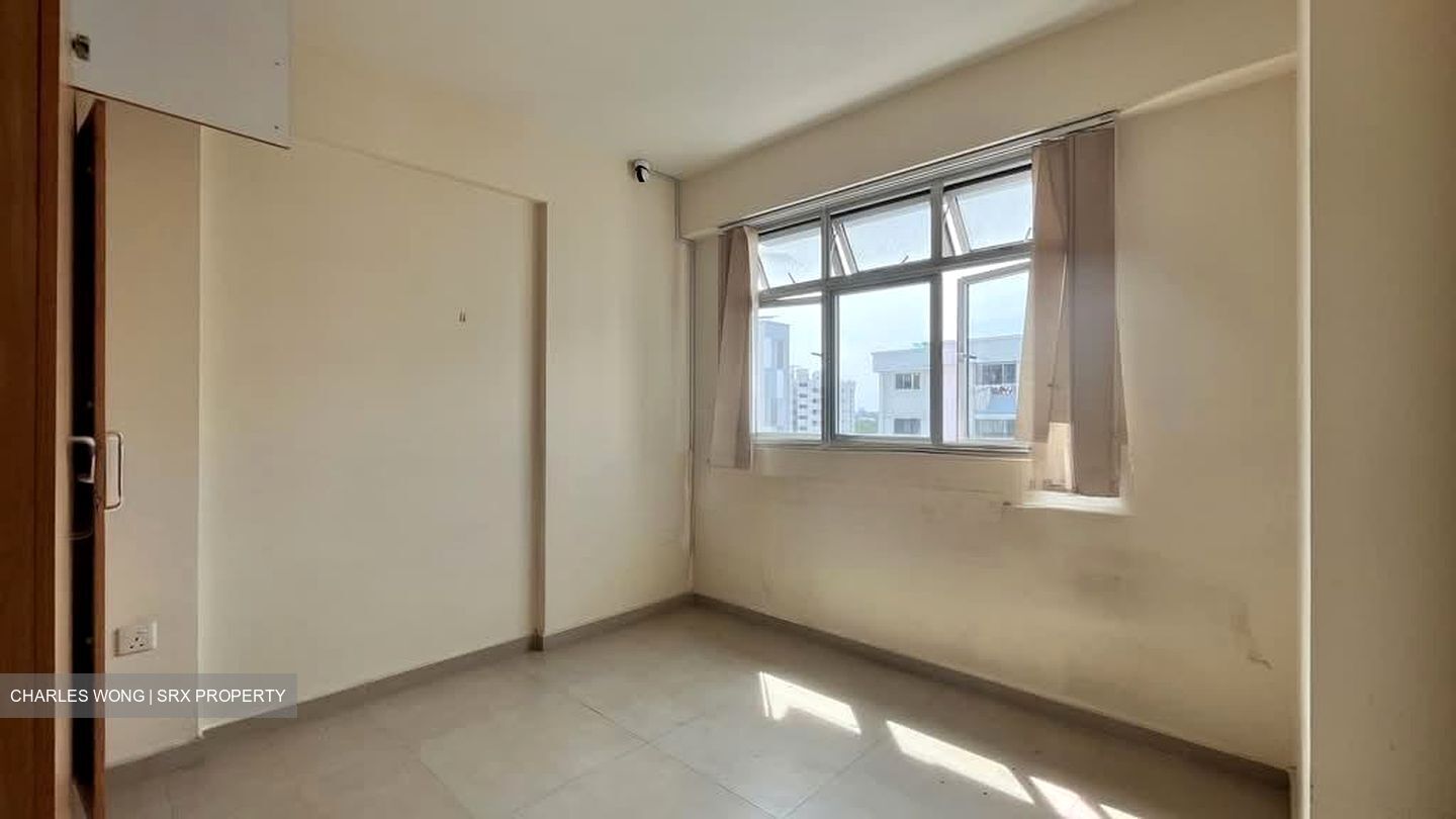 Blk 424B Orchid Spring @ Yishun (Yishun), HDB 2 Rooms #579794271